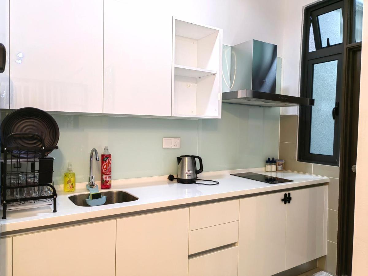 8Scape Residences Batman Vs Ironman@Lsy Home & Leisure Johor Bahru Eksteriør bilde